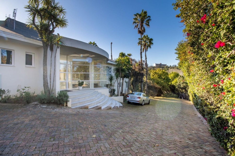 7 Bedroom Property for Sale in Constantia Western Cape